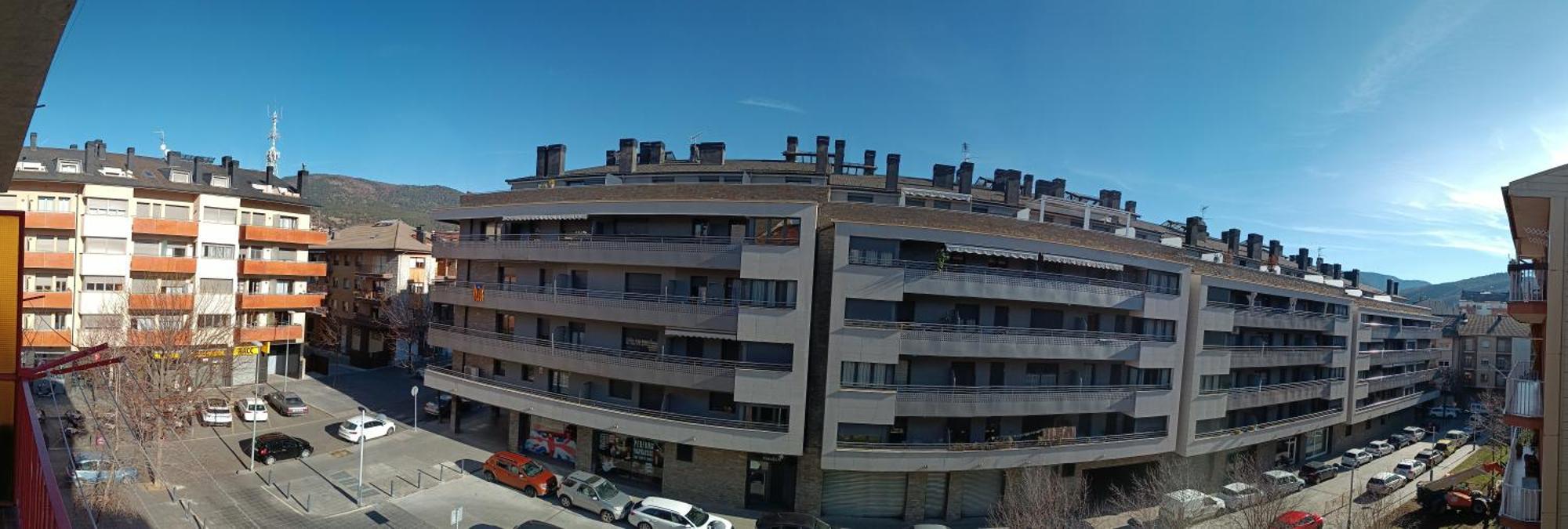 Apartamento Estel La Seu d'Urgell Bagian luar foto