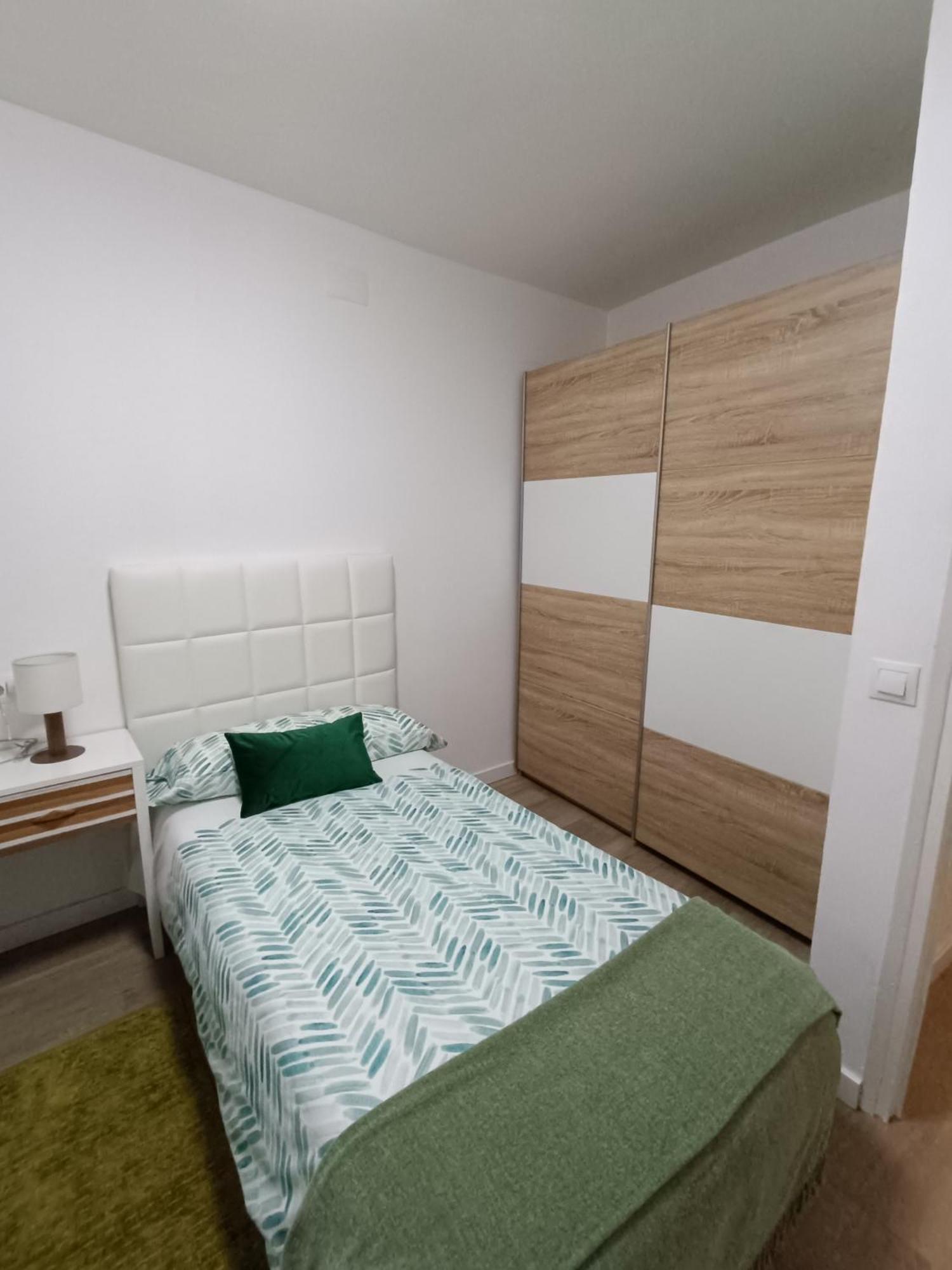 Apartamento Estel La Seu d'Urgell Bagian luar foto